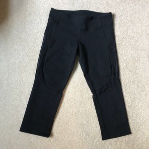 Capri Black Alo leggings